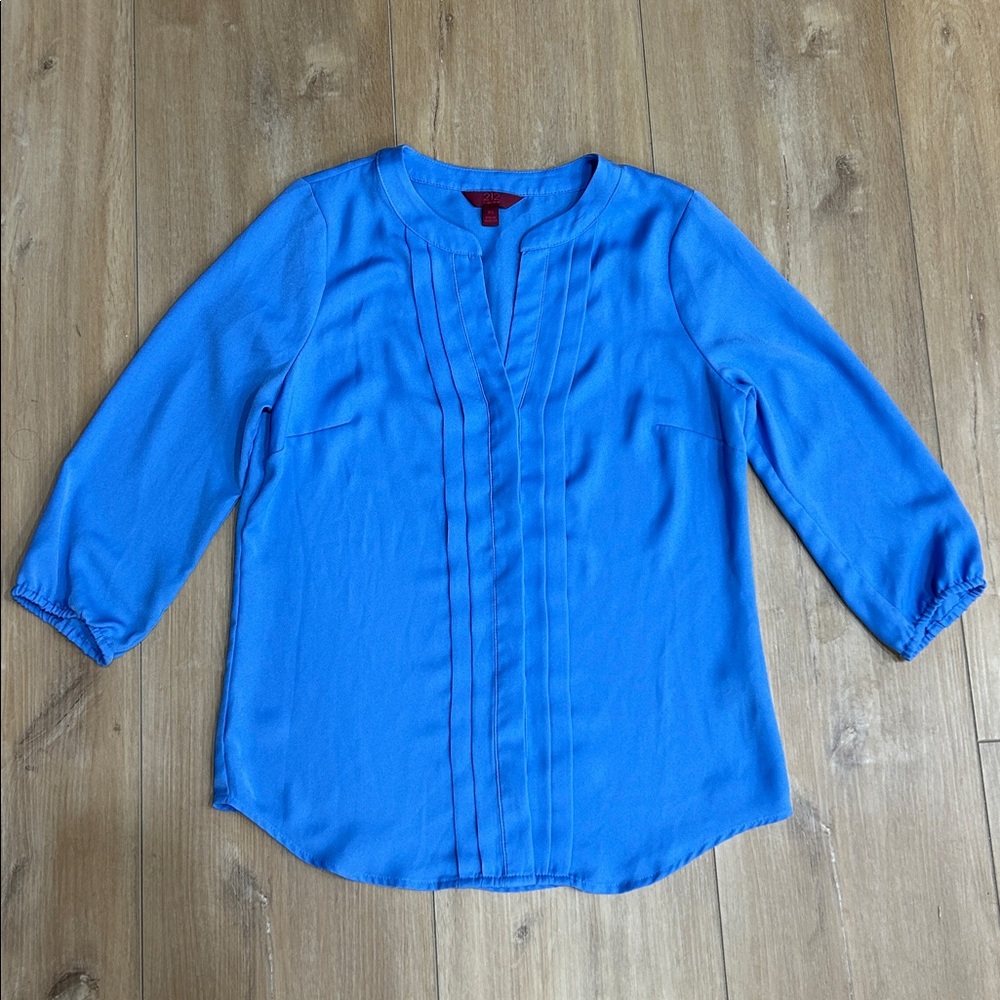 Like new - 212 COLLECTION Vibrant Blue Blouse
